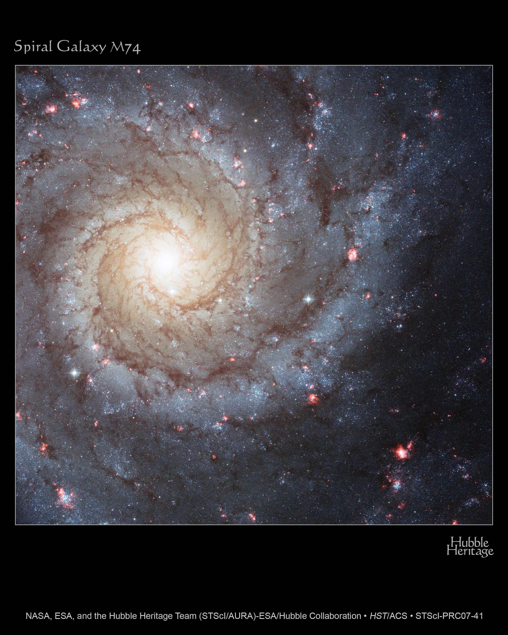 Halloween cosmique : 5 nébuleuses et galaxies à voir à la Toussaint